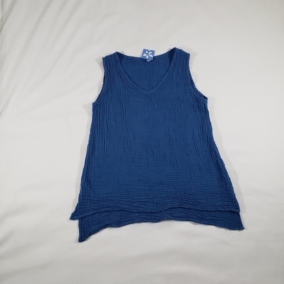 Aloha Blue Textured V-Neck Tank Top Lightweight Size S/M 100% Cotton - Picture 2 of 8